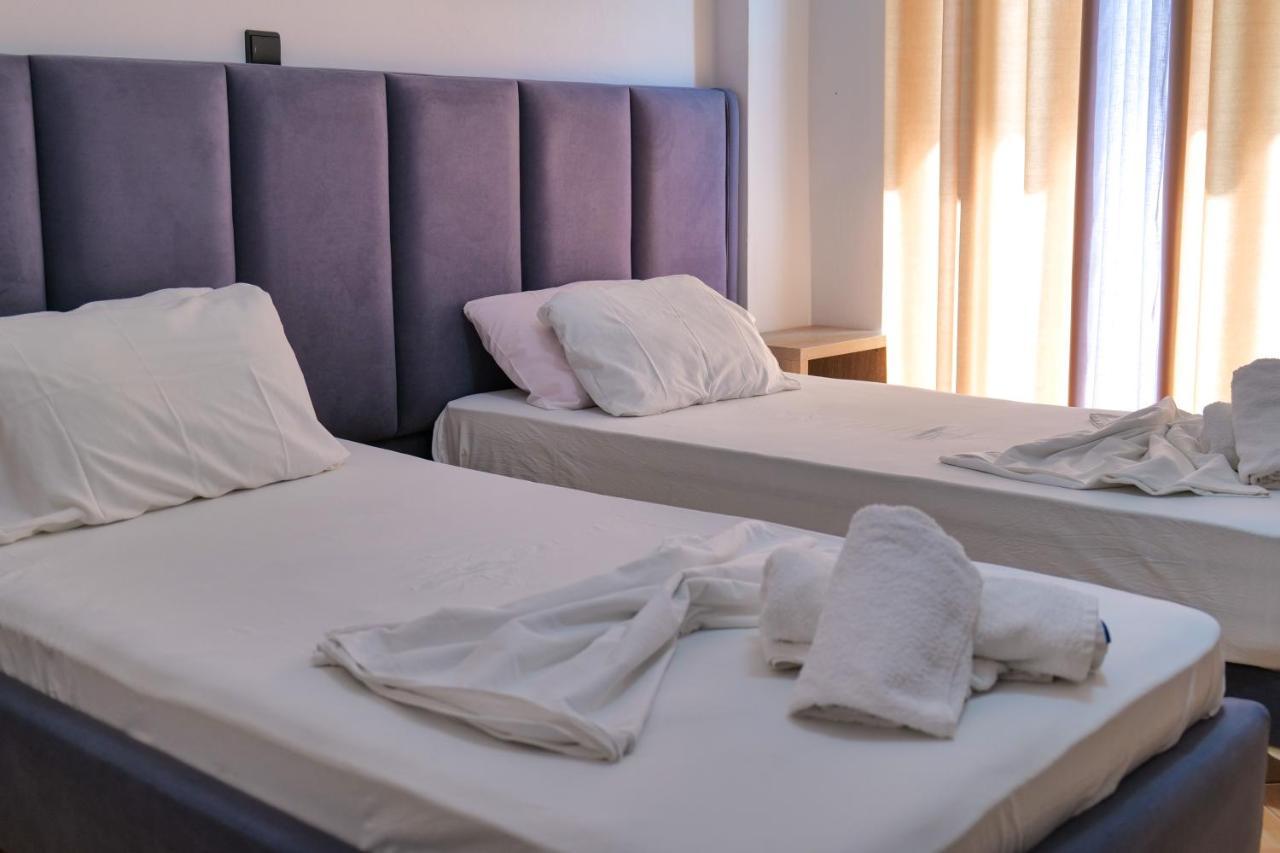Hotel Driloni Ксамил Экстерьер фото