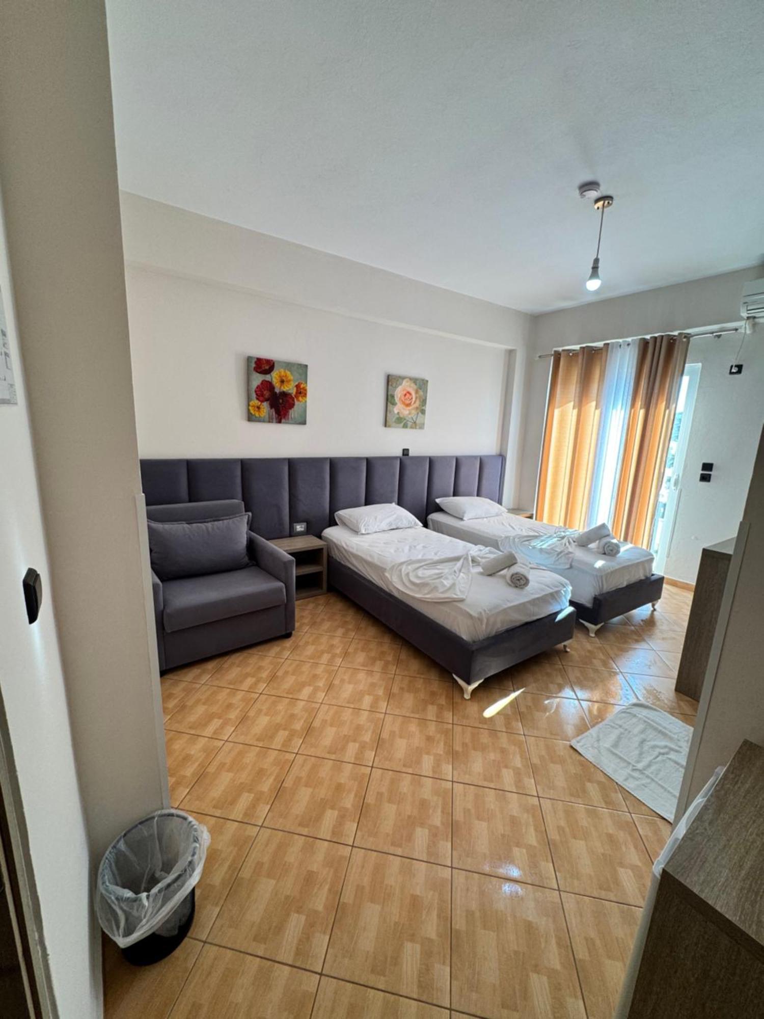 Hotel Driloni Ксамил Экстерьер фото