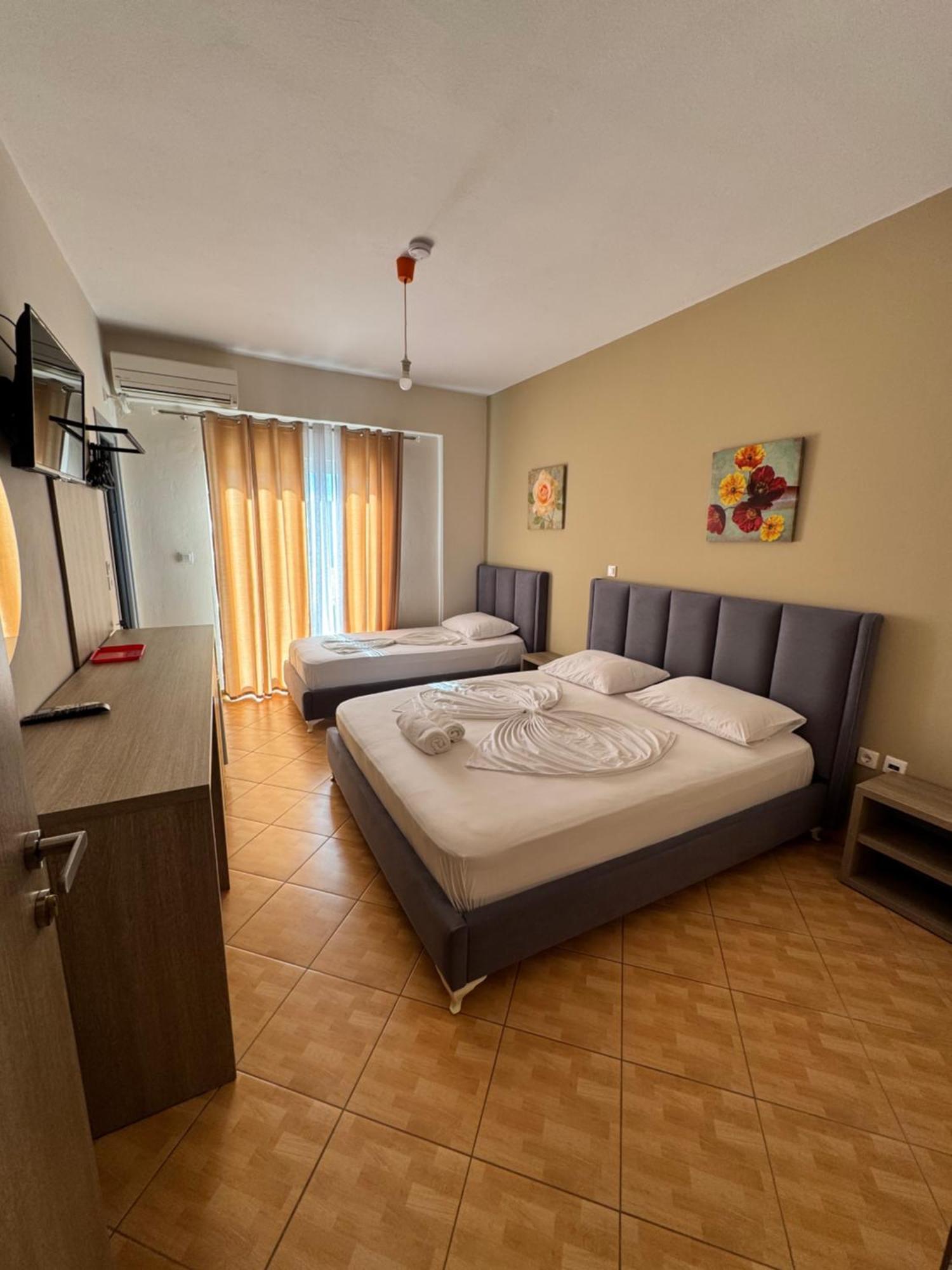 Hotel Driloni Ксамил Экстерьер фото