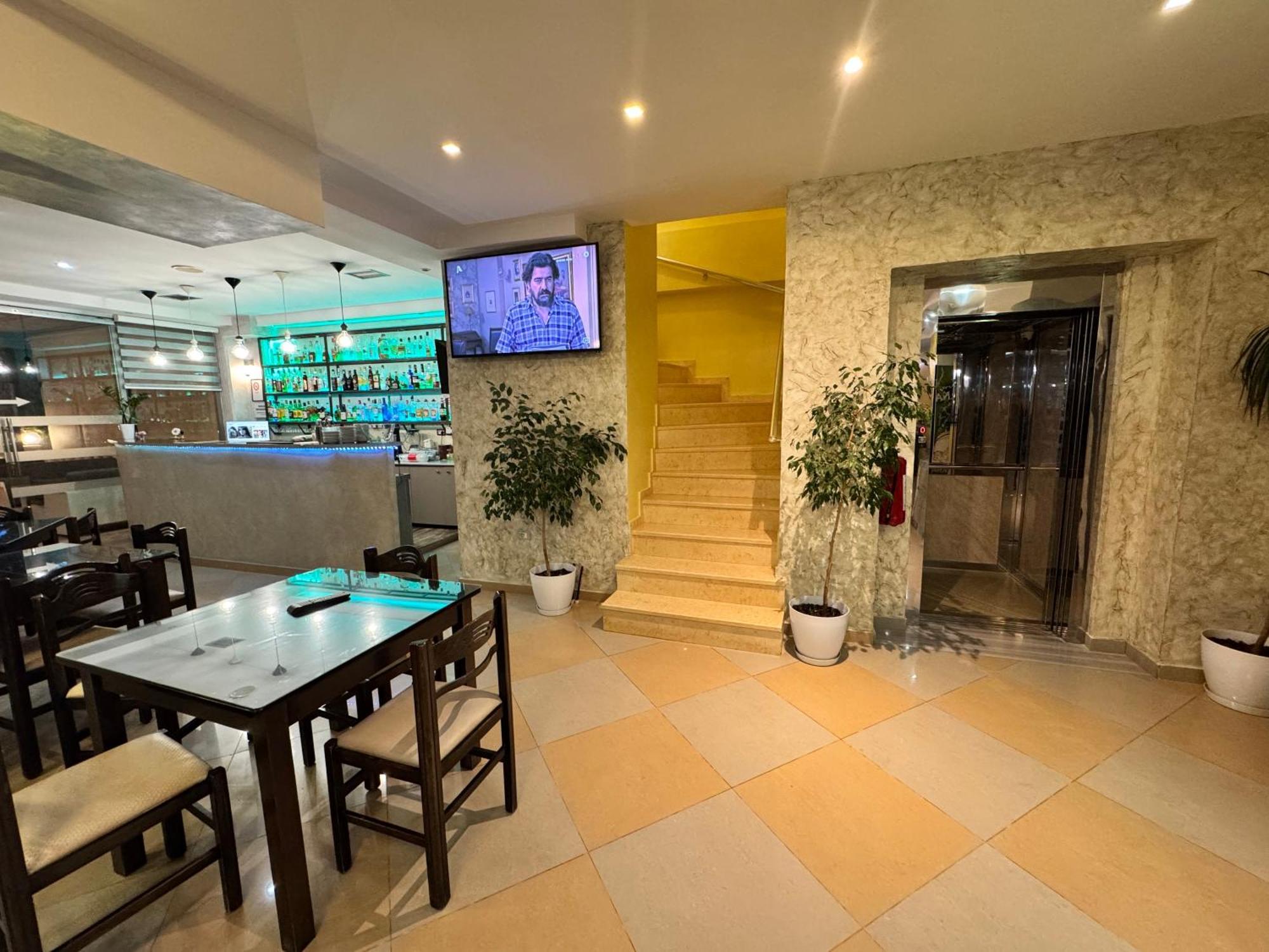 Hotel Driloni Ксамил Экстерьер фото
